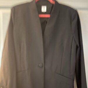 NWOT Cabi Dinner Jacket Size 14